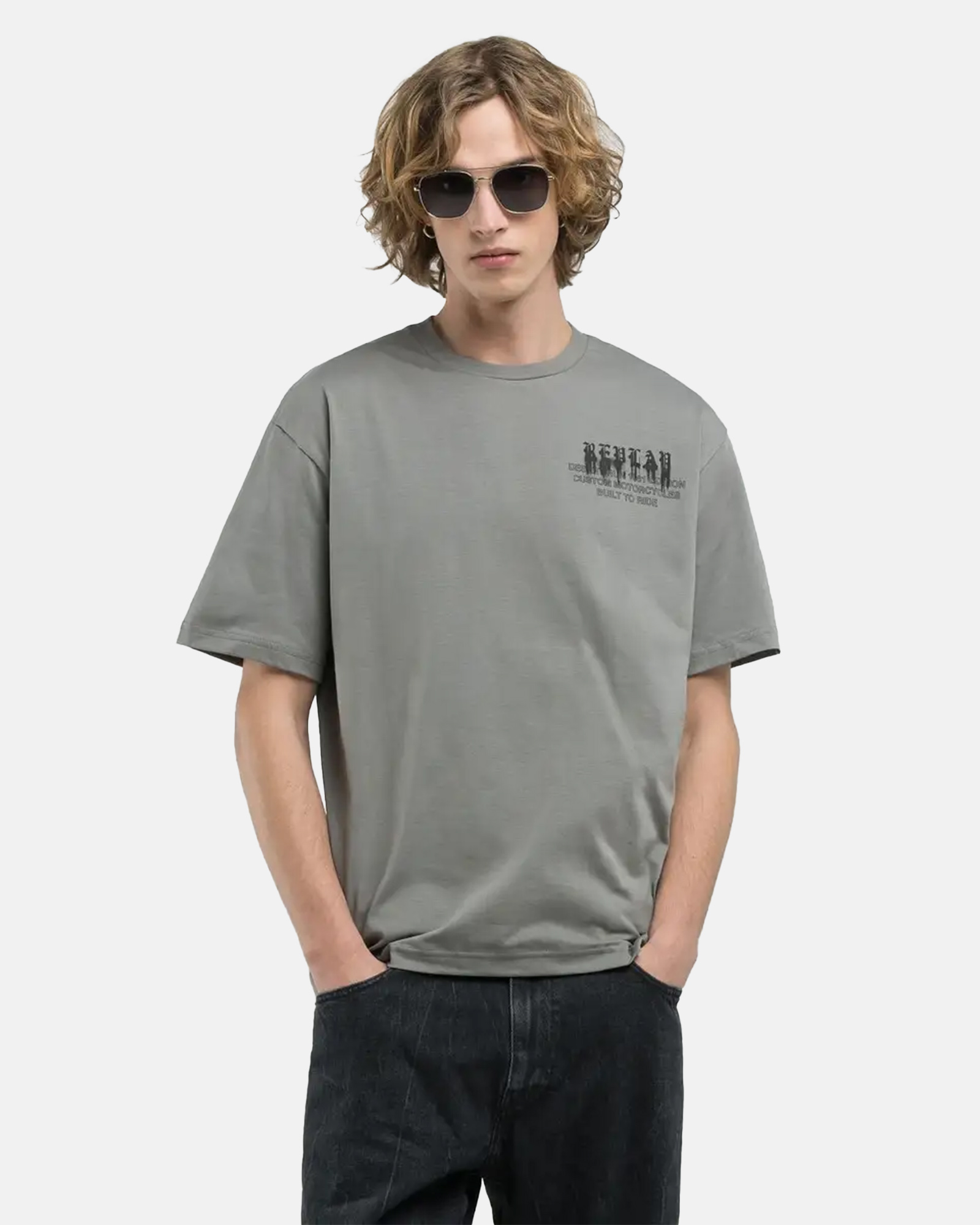 #979893