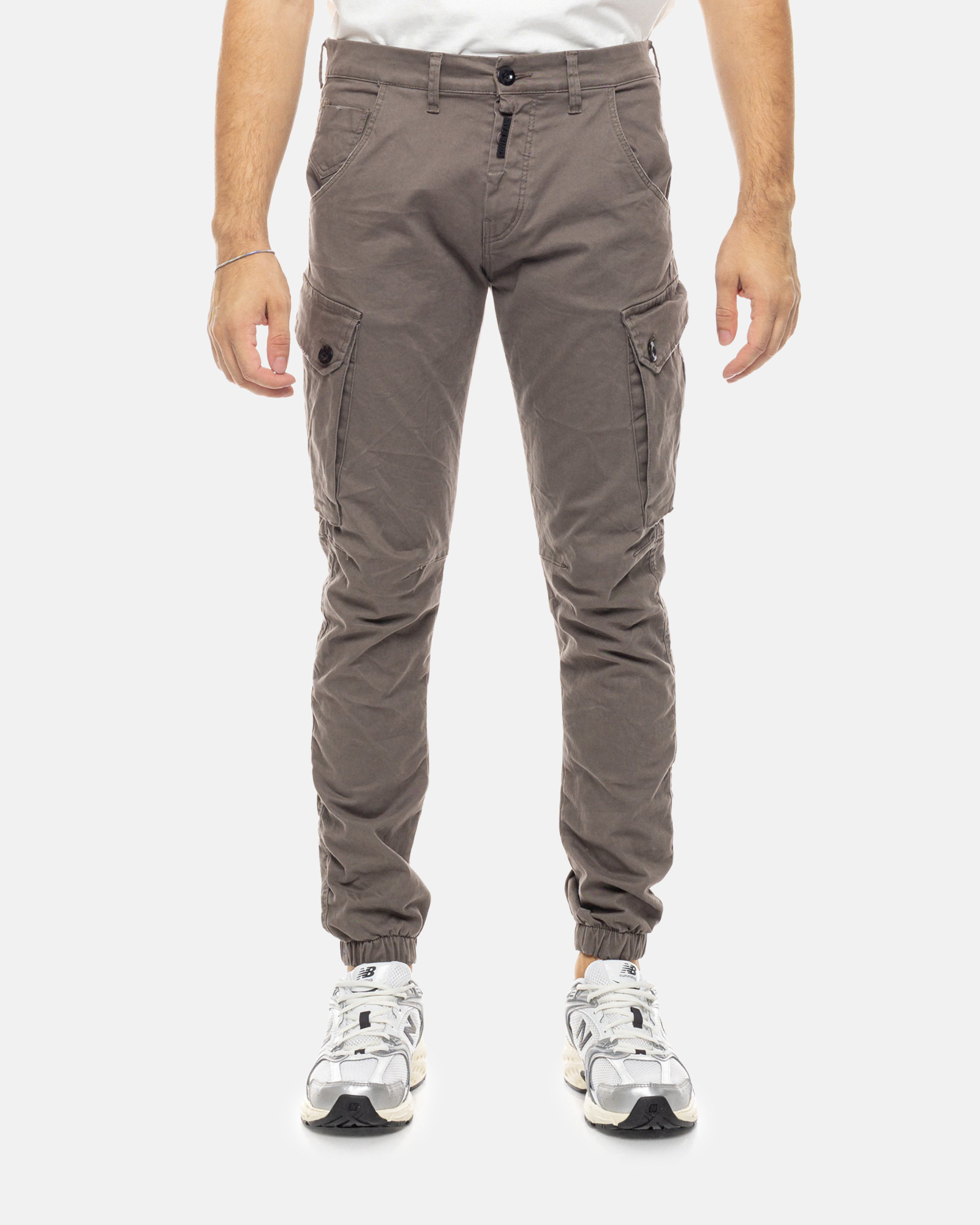 #62534c