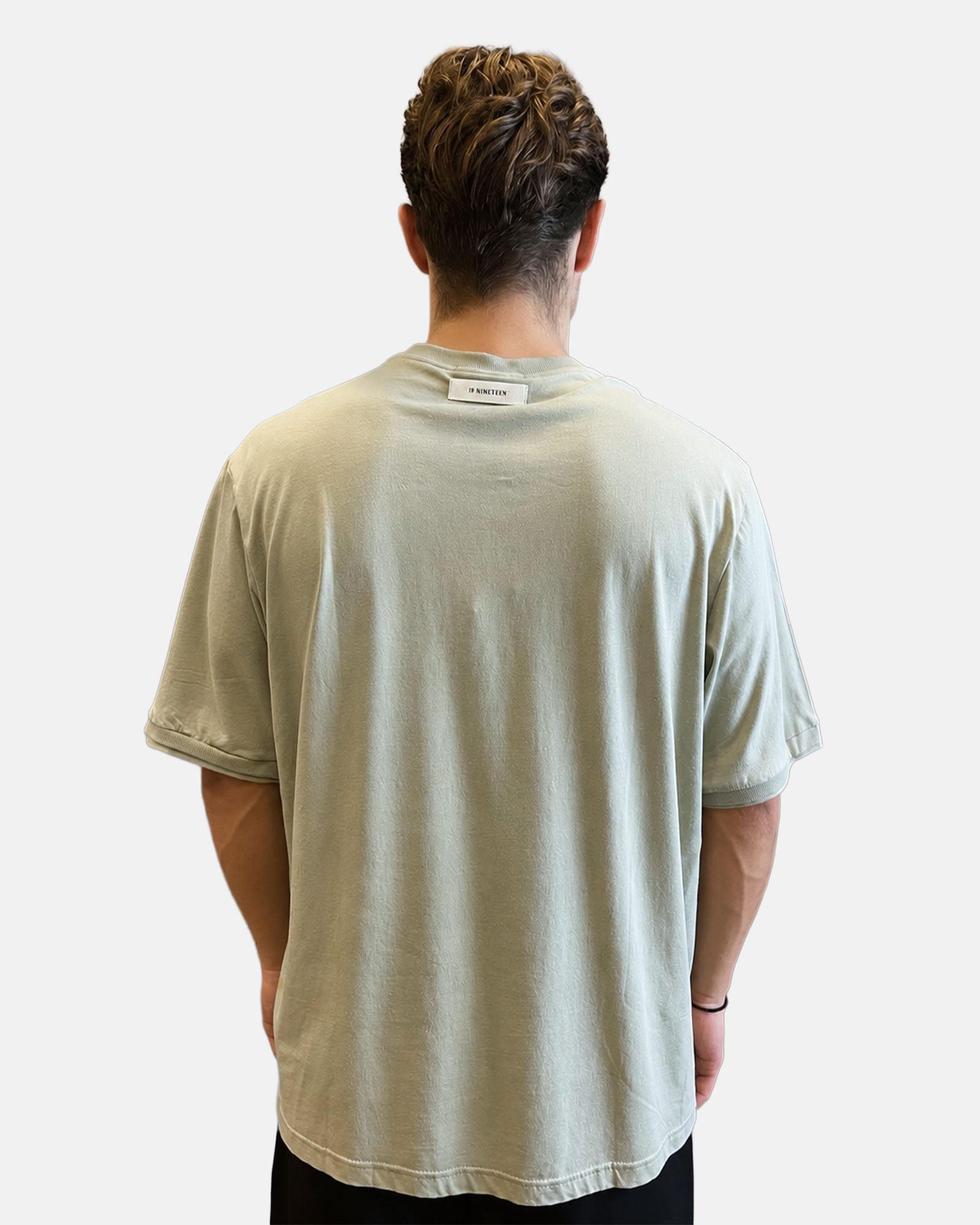 NINETEEN 19124-1064 T-SHIRT